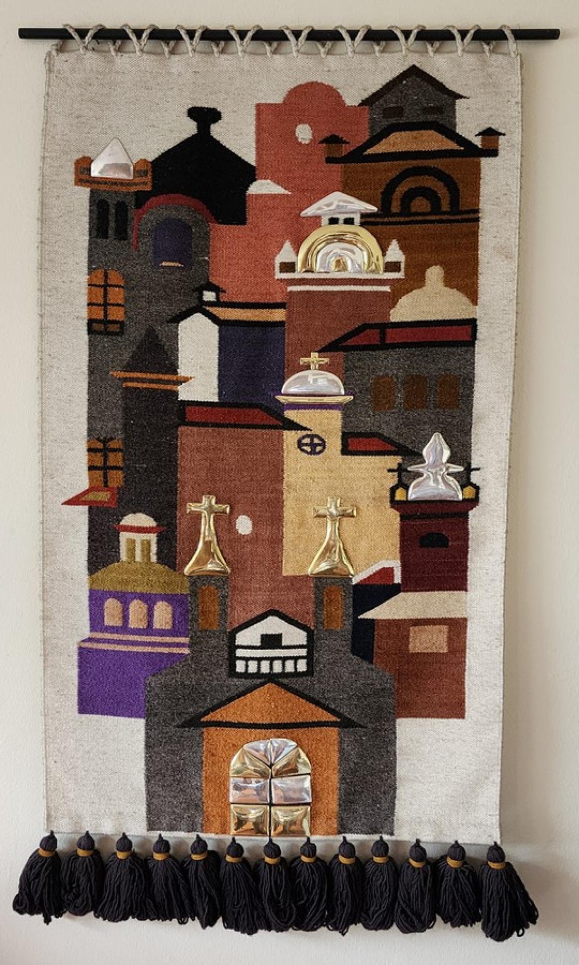 Caceríos andinos en lana y bronce